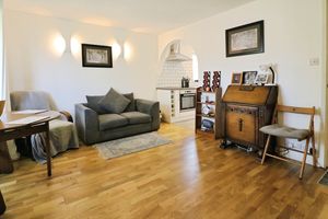 Photo 7- click for photo gallery